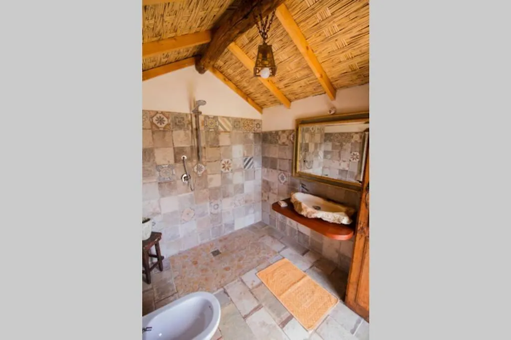 Ferienhaus Pinnettu Ghilarza Italien