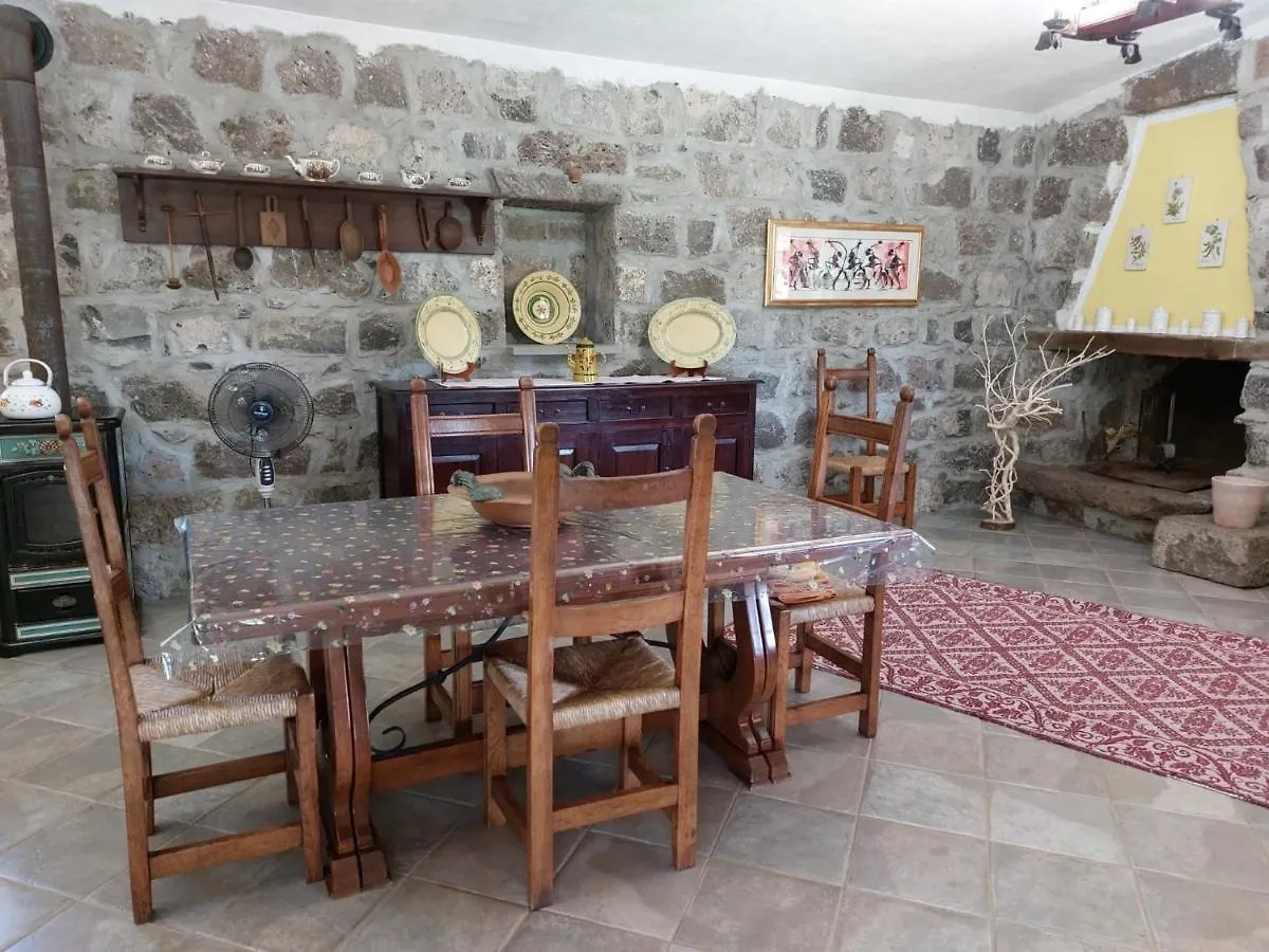 Ferienhaus Pinnettu Ghilarza Italien